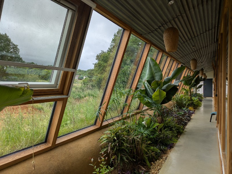 EARTHSHIP  - Ecoconstruction - DORDOGNE