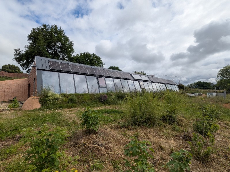 EARTHSHIP DORDOGNE - Ecoconstruction