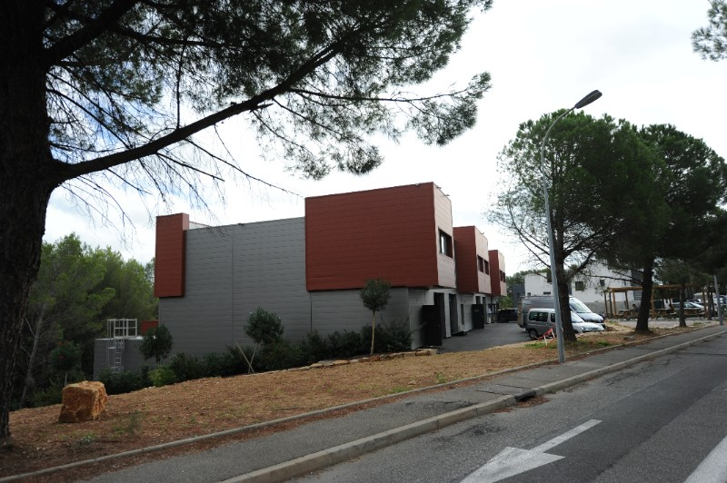 ENSEMBLE COMMERCIAL ATELIA III - LA CIOTAT
