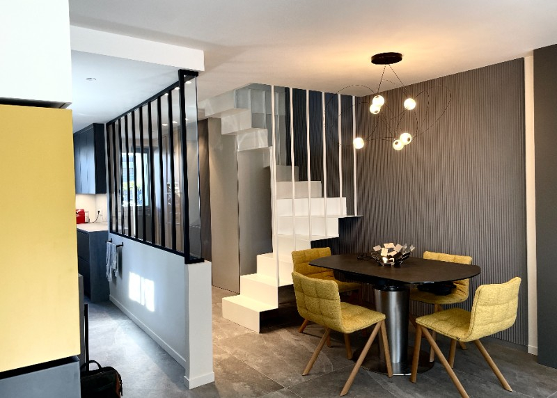 METAMORPHOSE CONTEMPORAINE D'UNE VILLA - Rénovation et extension d'une villa - MARSEILLE