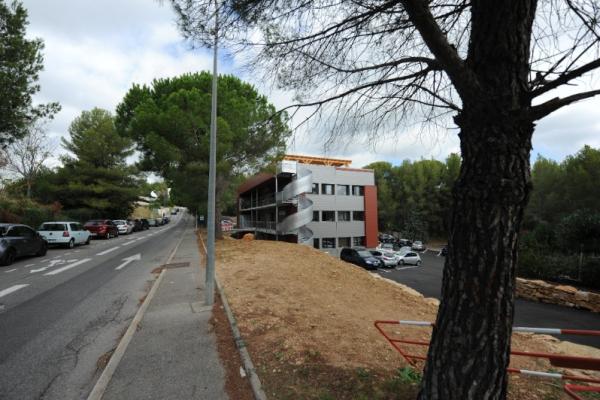 ENSEMBLE COMMERCIAL LA CIOTAT