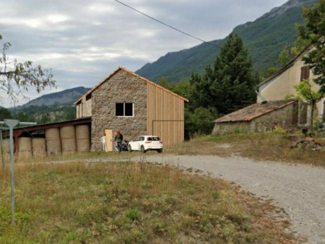 EXTENSION DE FERME EN VILLA À SAINT SAVOURNON (05)