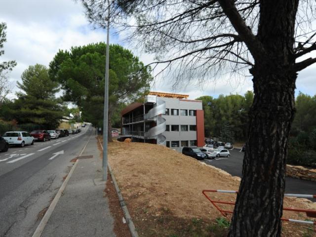 ENSEMBLE COMMERCIAL LA CIOTAT