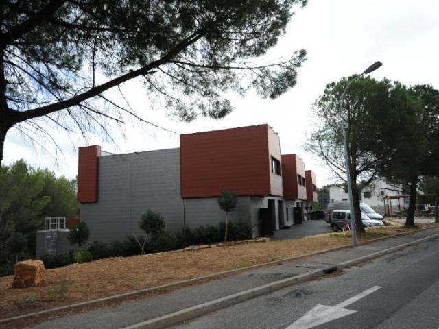 ENSEMBLE COMMERCIAL LA CIOTAT