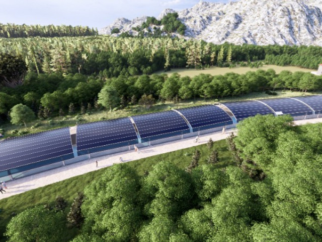 L'ENERGIE AU FIL DE L'EAU - Couverture photovolatïque du Canal de Provence