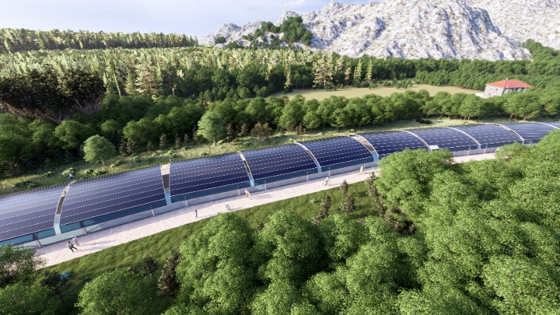 L'ENERGIE AU FIL DE L'EAU - Couverture photovolatïque du Canal de Provence